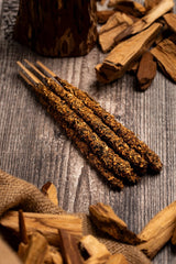 Sahumerio Corto Palo Santo Sándalo - Sagrada Madre Chile