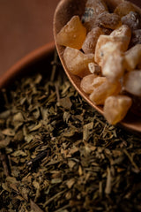 Sahumerio Natural Doble Hierbas y Olíbano - Sagrada Madre Chile