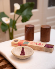 Sahumerio en Conos Pétalos de Rosas