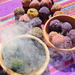 Bombitas Defumación Activada Incienso y Mirra - Sagrada Madre Chile