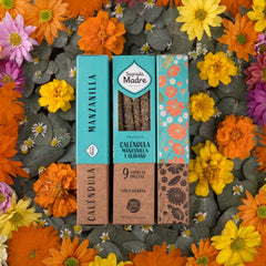 Sahumerio Herbal Caléndula Manzanilla & Olíbano - Sagrada Madre Chile