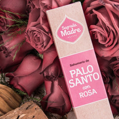 Sahumerio Palo Santo con Rosas - Sagrada Madre Chile
